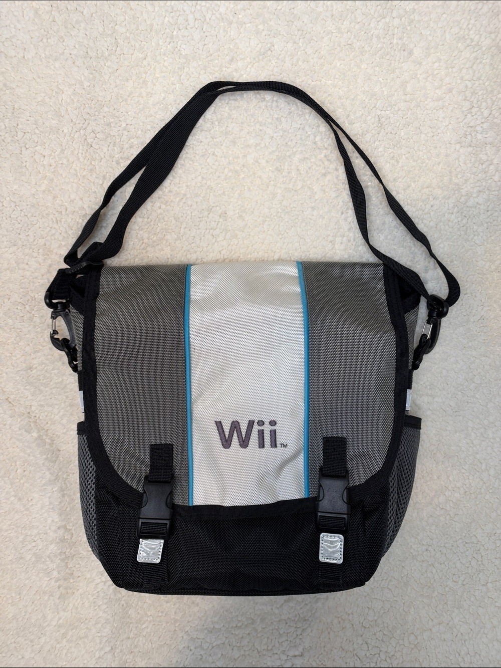 Nintendo Wii carrying bag